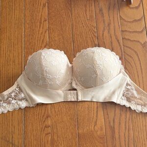 Lace Underwire Bra in Light Beige - Everyday Support